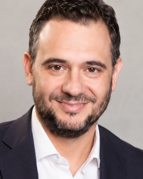 Luis Castro